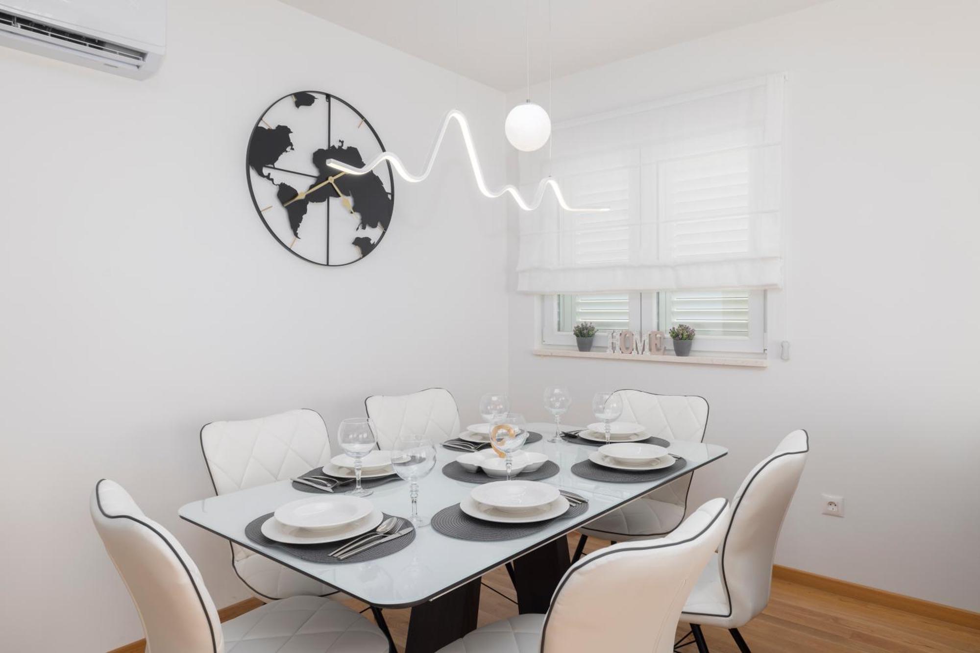 Lusi Apartment
