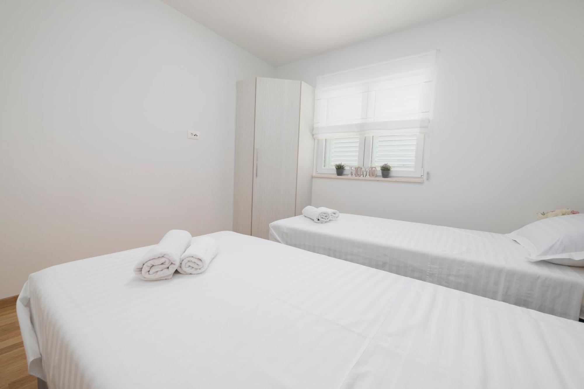 Apartment Lusi *